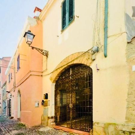 Wonderful Apartment In Old Alguer Exterior foto
